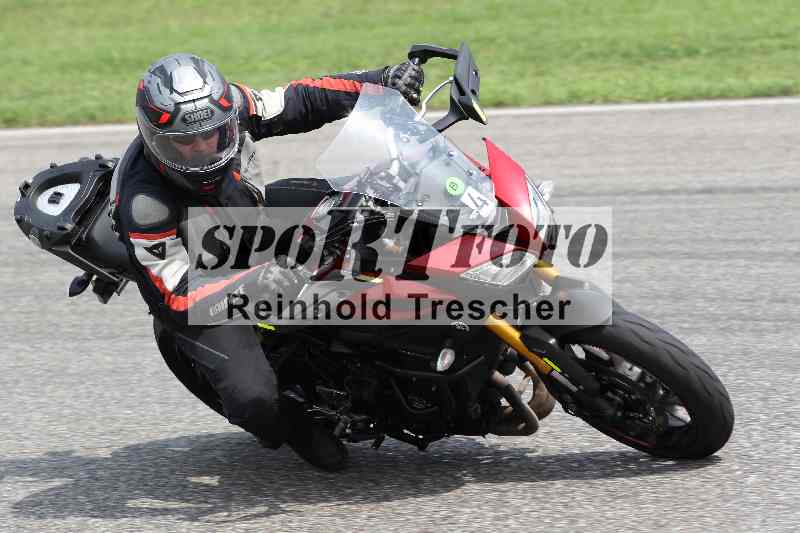 /41 06.08.2025 FREERIDE Training ADR/Gruppe B/4